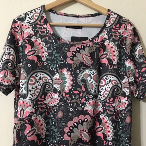 Charlie’s Project Smokey Paisley Tunic Dress - Picture 4 of 6